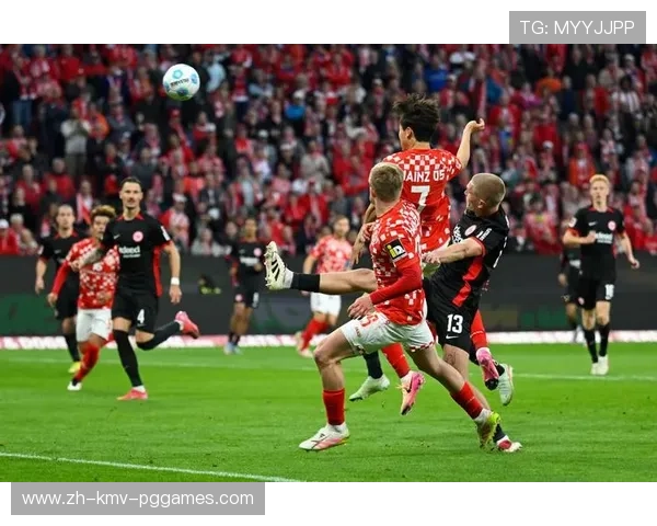 德甲球队全LOGO足球图鉴及体育视觉设计解析